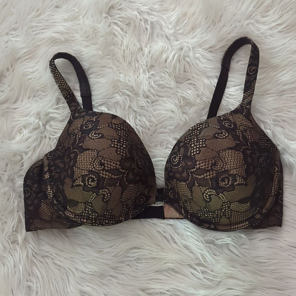 Lilyette Plus Size 40 D Black Lace Bra